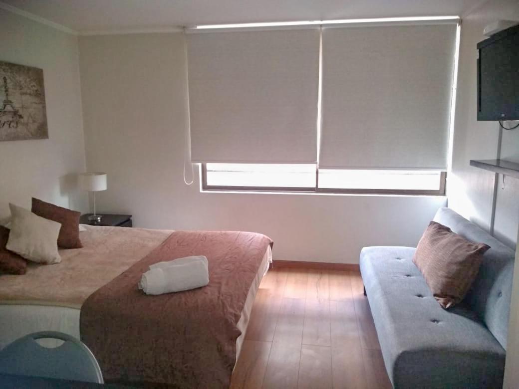 Apartamentos Costanera Centre サンティアゴ エクステリア 写真