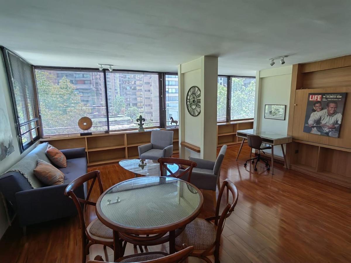 Apartamentos Costanera Centre サンティアゴ エクステリア 写真