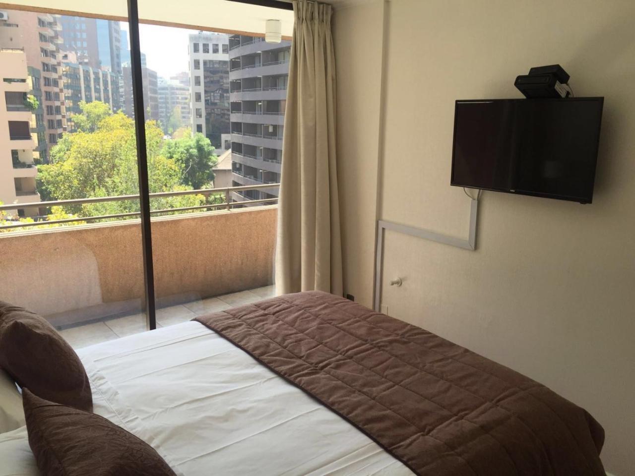 Apartamentos Costanera Centre サンティアゴ エクステリア 写真