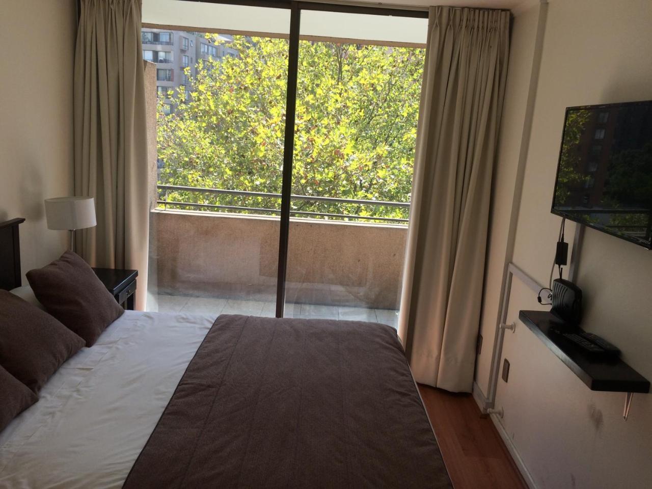 Apartamentos Costanera Centre サンティアゴ エクステリア 写真